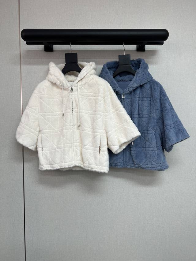 High-quality Di*R 2025 Autumn/Winter Fur Collection. Made with eco-friendly min