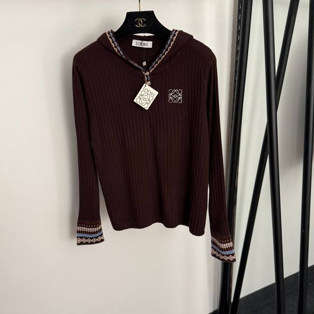 Style No. 20257139 Loew* New Logo Embroidered Rhinestone Button Long-Sleeve Hoo