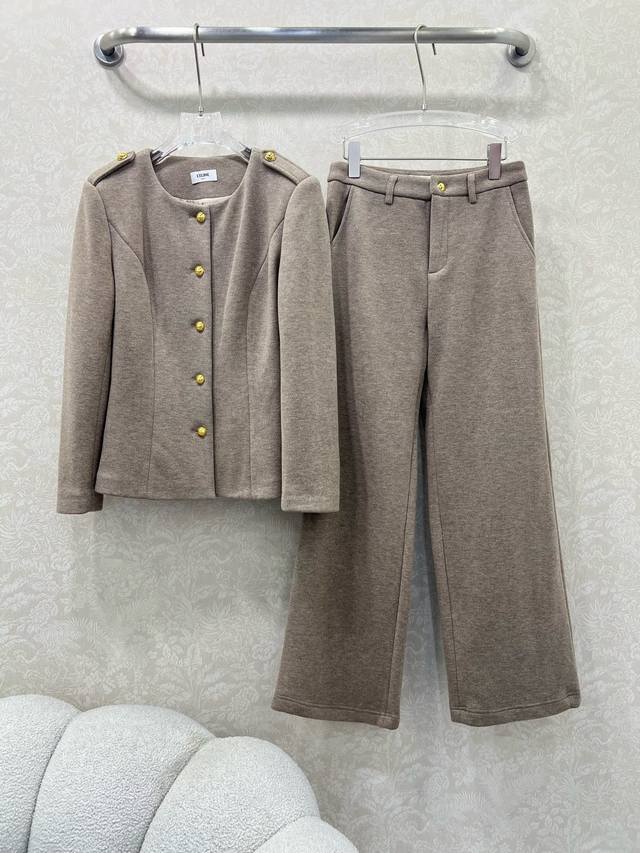 Celin* 2025 New Set: Includes a wool coat and wide-leg trousers. A super popular