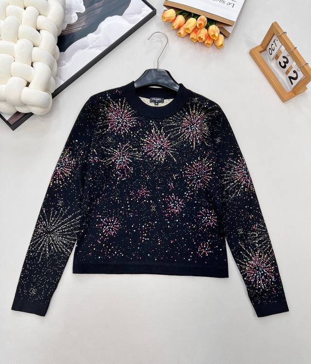 Chanel 2025 New Round Neck Rhinestone Jacquard Knit Top, made with custom Yb cas