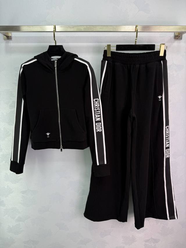 Dio*25 Autumn/Winter New Sporty Set: Hooded Jacket + Wide-Leg Pants. Ribbed side