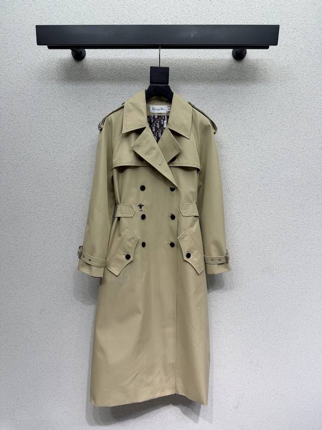 D brand khaki bee long trench coat, classic British style design, exquisite and