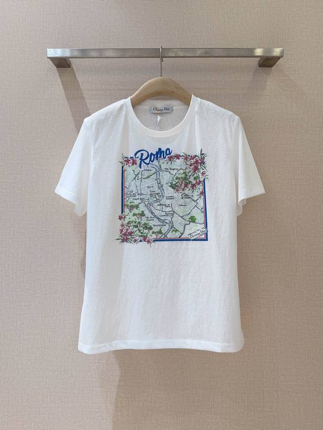 Dio*R Printed Versatile T-Shirt Printed Crew Neck Tee, featuring a city map prin