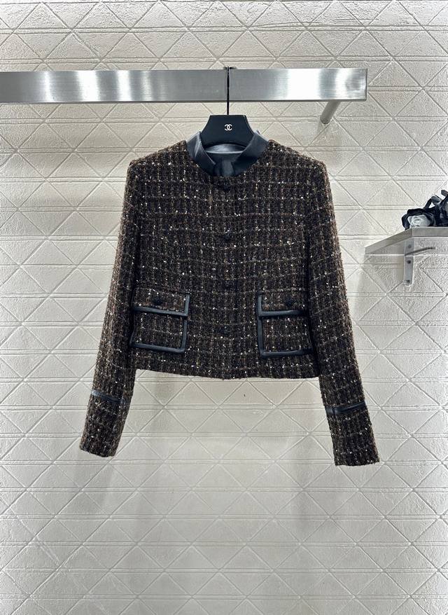 Chane*2025 New Arrival Leather Collar Trim Tweed Jacket and Skirt Set Custom-mad