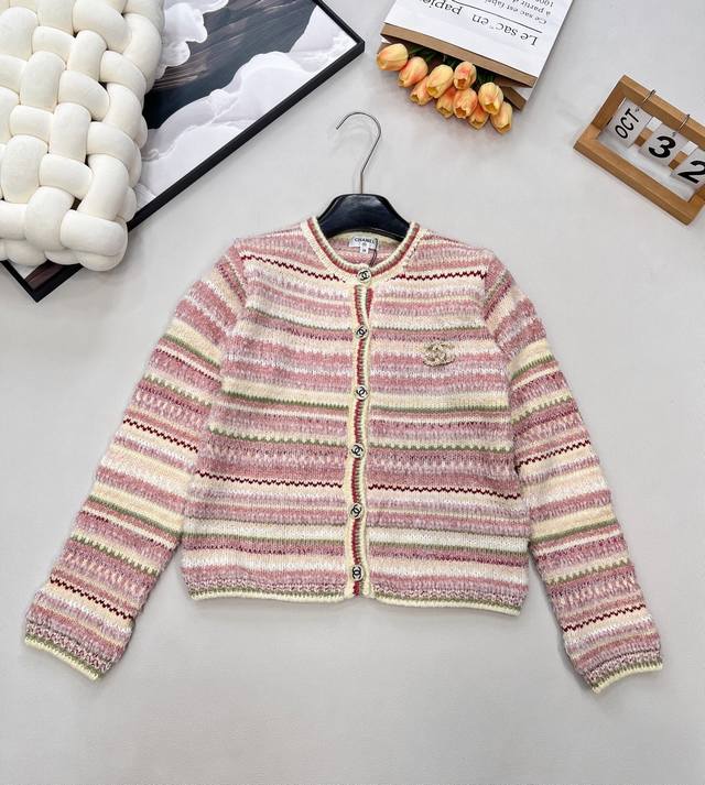Chanel New Color-Blocked Striped Crew Neck Knit Cardigan. Custom-made Yb multi-c