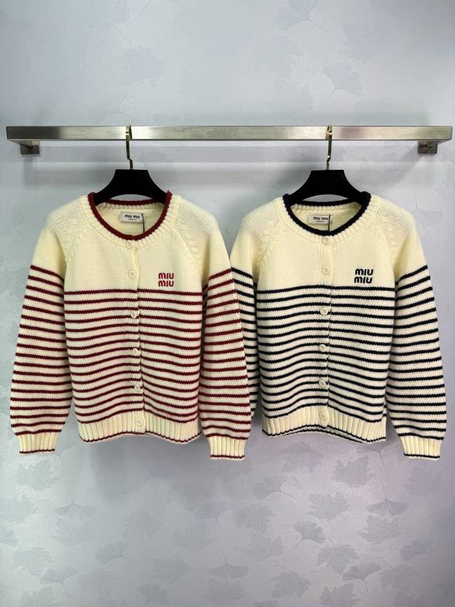 Miu*25 Autumn/Winter New Striped Knit Cardigan, Crew Neck Style, Small Embroider