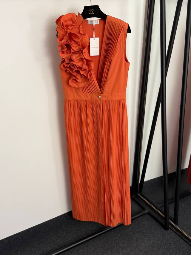 Style No. 20257074 Zimmermann* New Pleated Petal Decoration V-neck Sleeveless V