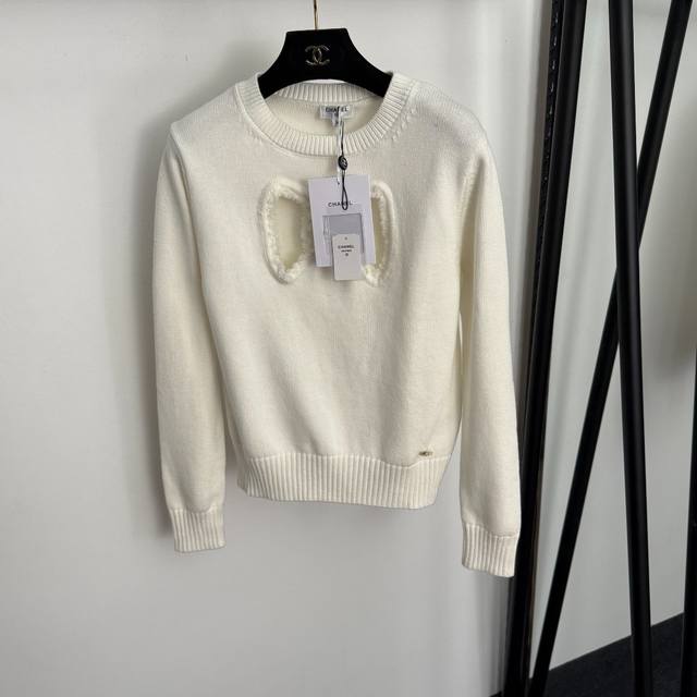 Style No. 20257054 Chanel* New Hollow-out Bow Pullover Long-sleeved Wool Knit S