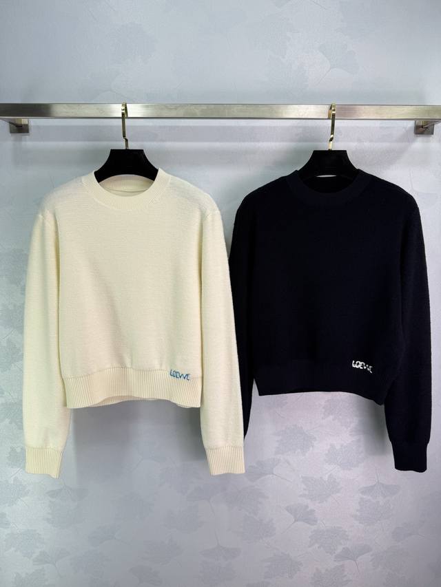 Loew*25 Autumn/Winter New Knit Crew Neck Pullover with Classic Logo Pattern, Col