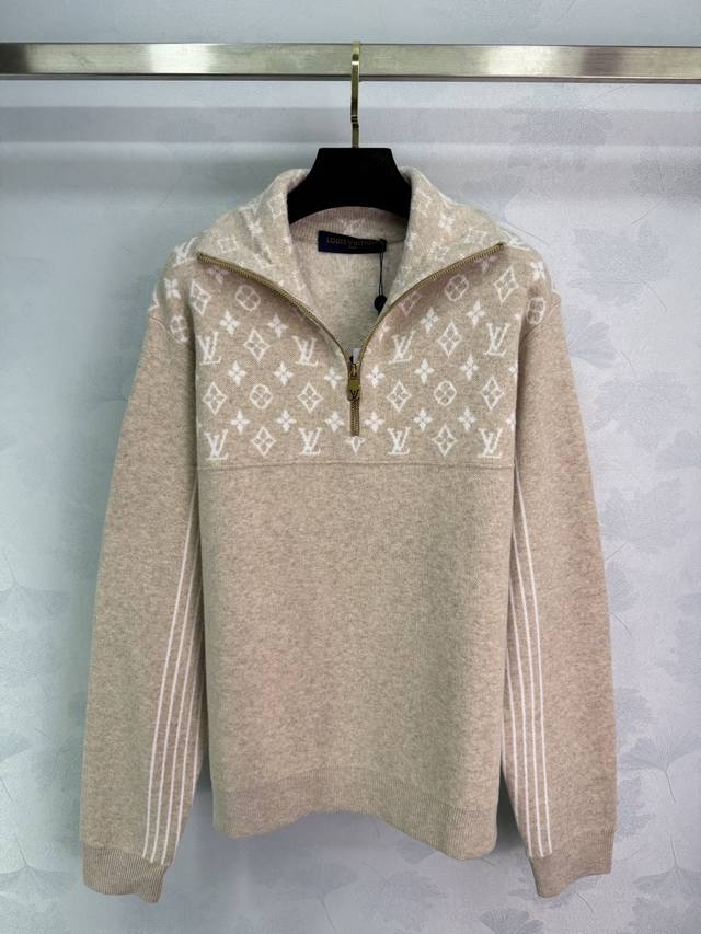 Lou*25 Autumn/Winter Ski Collection Half-Zip Knit Sweater Classic monogram patte
