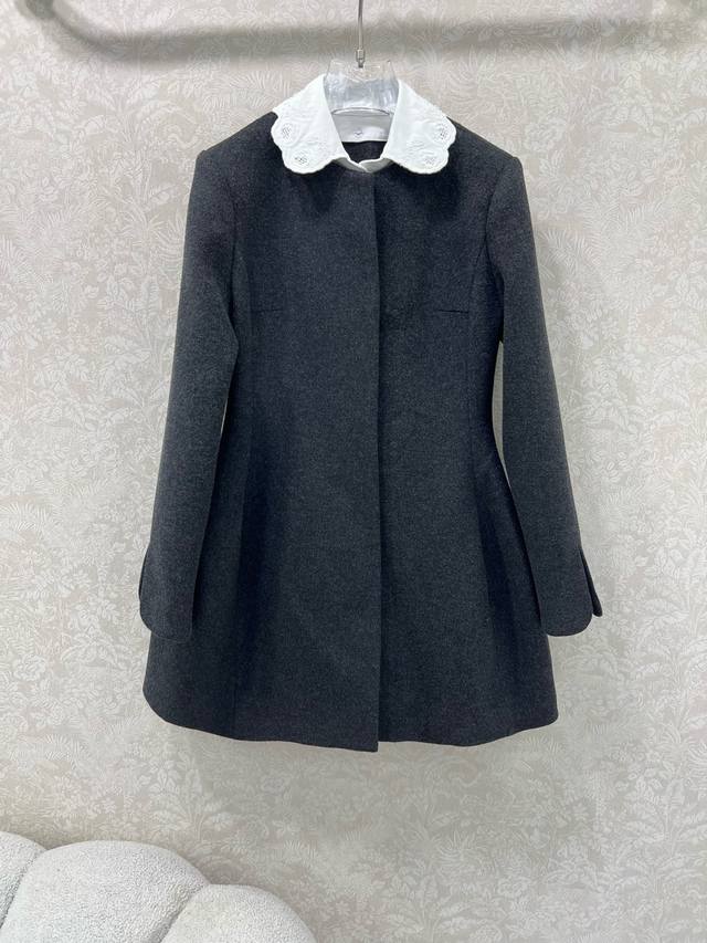 Miumi*25 Autumn/Winter New Arrival Embroidered Collar Peter Pan Wool Coat Dress