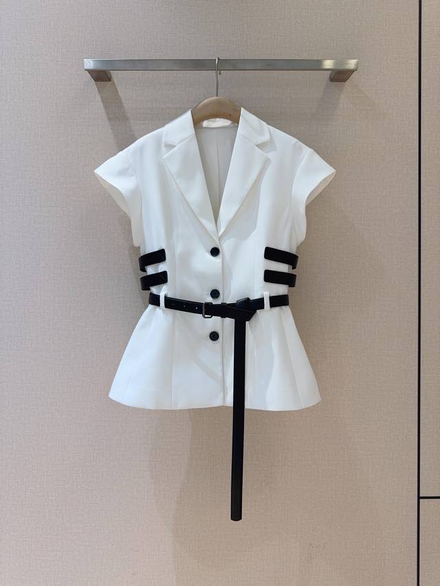 Di*O*R New Arrival Recommendation White short-sleeved suit, made of 100% polyest