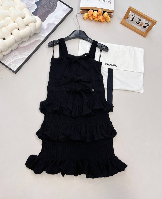 Chanel 2025 New Layered Cake Bow Knitted Slip Dress, made with custom Yb importe