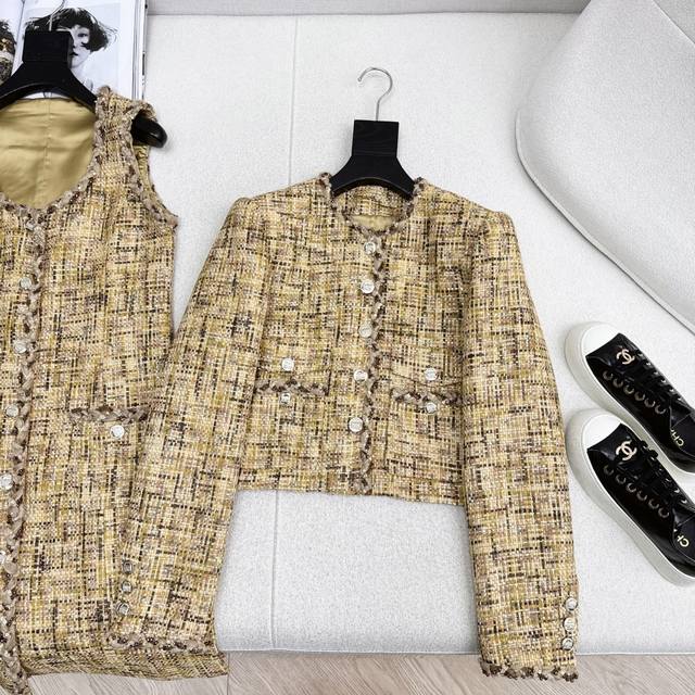 C Brand 25Ss Autumn/Winter Newest Double Pocket Decorated Crew Neck Knitted Jack