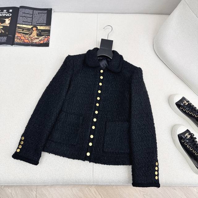 Hot Selling Black and Gold Series Ce 25Ss Autumn/Winter Newest Stylish Hunting J