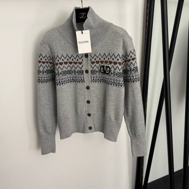 Style No. 20256985 Valentin *New Retro Pop Pattern Flocked V-Shaped Logo Long-S