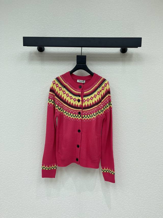 Miumi*25 Autumn/Winter New Heavy-Duty Crochet Crew Neck Knit Cardigan. Made with