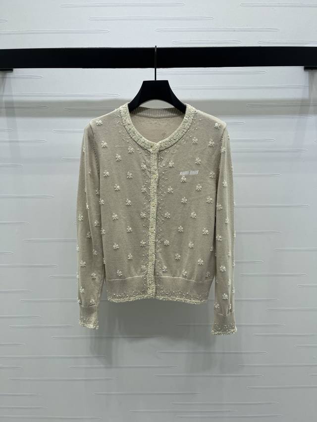 New Arrival! High-Quality Original Miu Mi* 2025 Autumn/Winter Collection! Beade