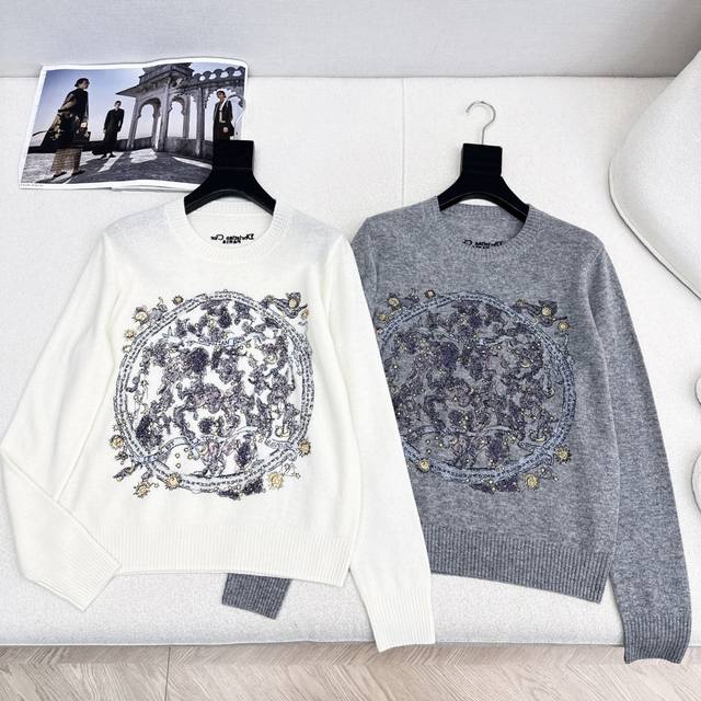 Cd 25Ss Autumn/Winter New Arrival 3D Embroidered Logo Sweater. The classic charm