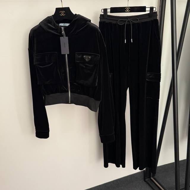 Style No. 20256956 prad* New velvet tracksuit, triangular logo decorated double