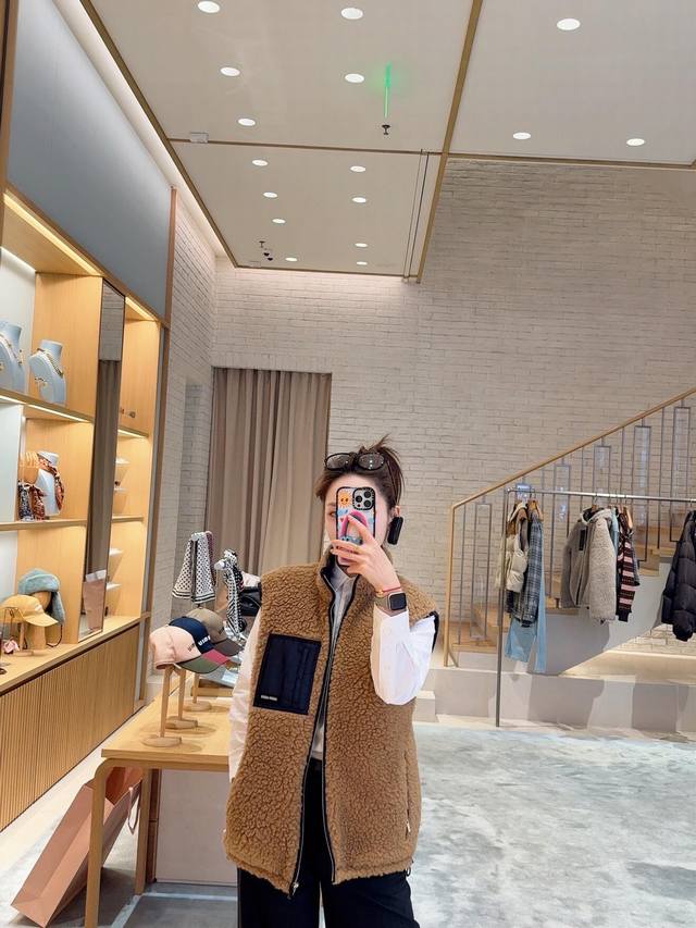 Miu Mi* 25Fw Autumn/Winter New Teddy Down Vest | Exclusive Yb Development! High-