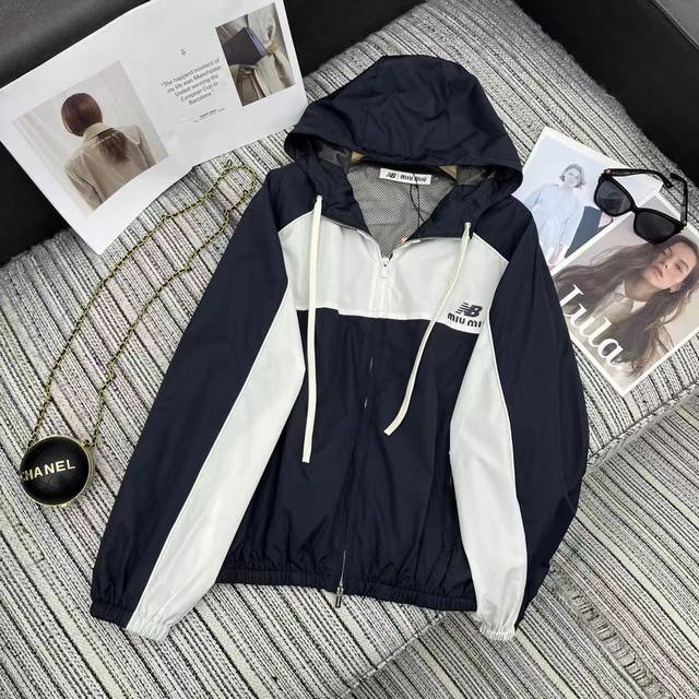 Highly Recommend the Miu Mi* & New Bal*Nce Collaboration Color-Blocked Zip-Up H