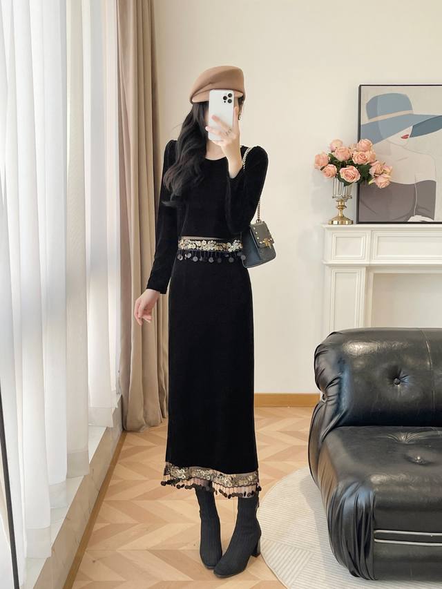 2025 Autumn/Winter New Arrival French Light Luxury Elegant Velvet Patchwork Tass