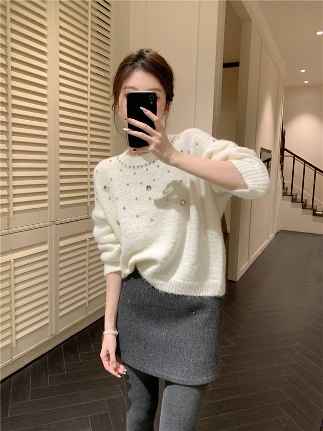 Heavy-duty sweater, 4 colors DDD