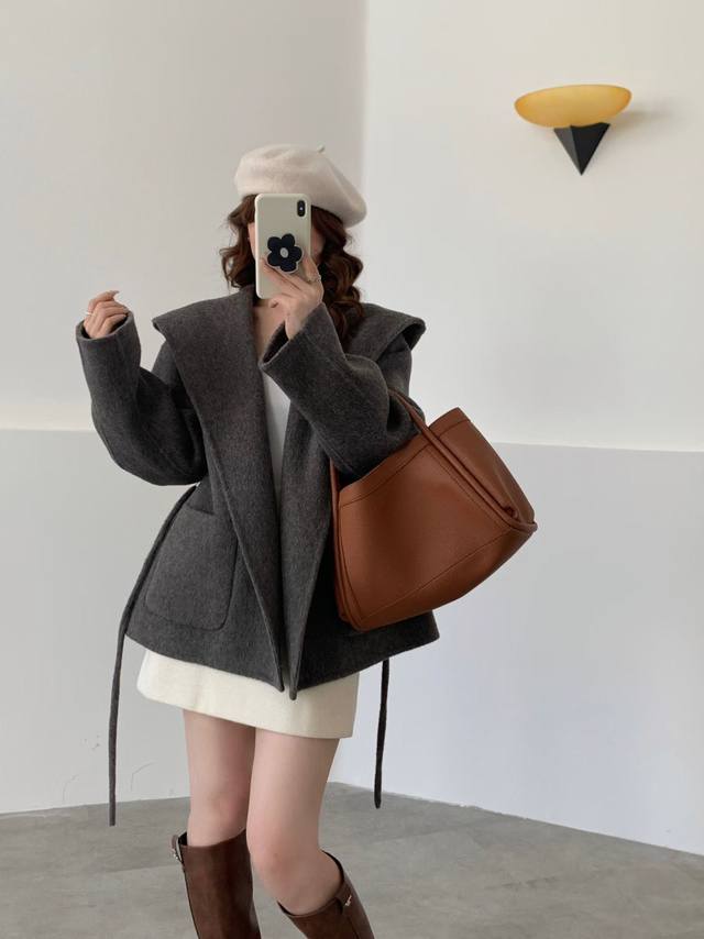 2025 Autumn/Winter New Korean Style Loose Fit Slimming Lapel Wool Coat Women's S