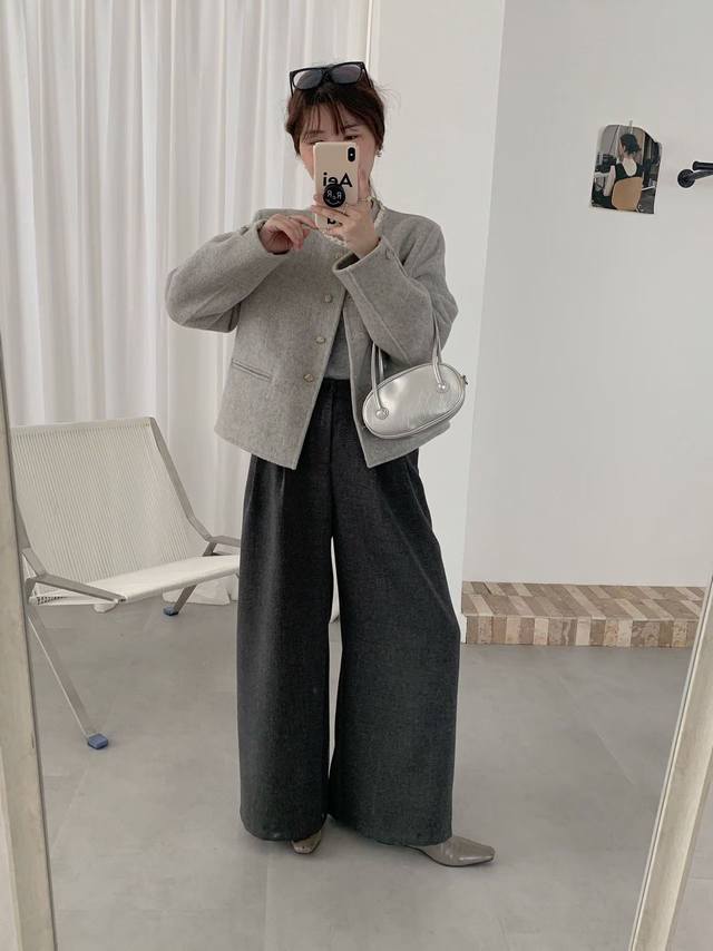 2025 New Autumn and Winter Double-Faced Wool Cashmere Coat, Short Style, Petite