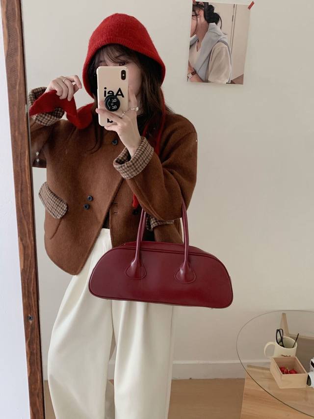 Korean Style Dongdaemun 2025 Autumn/Winter Versatile Slimming Round Neck Single