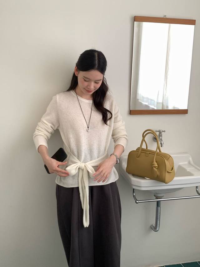 100% Wool Crew Neck Tie Design DDD