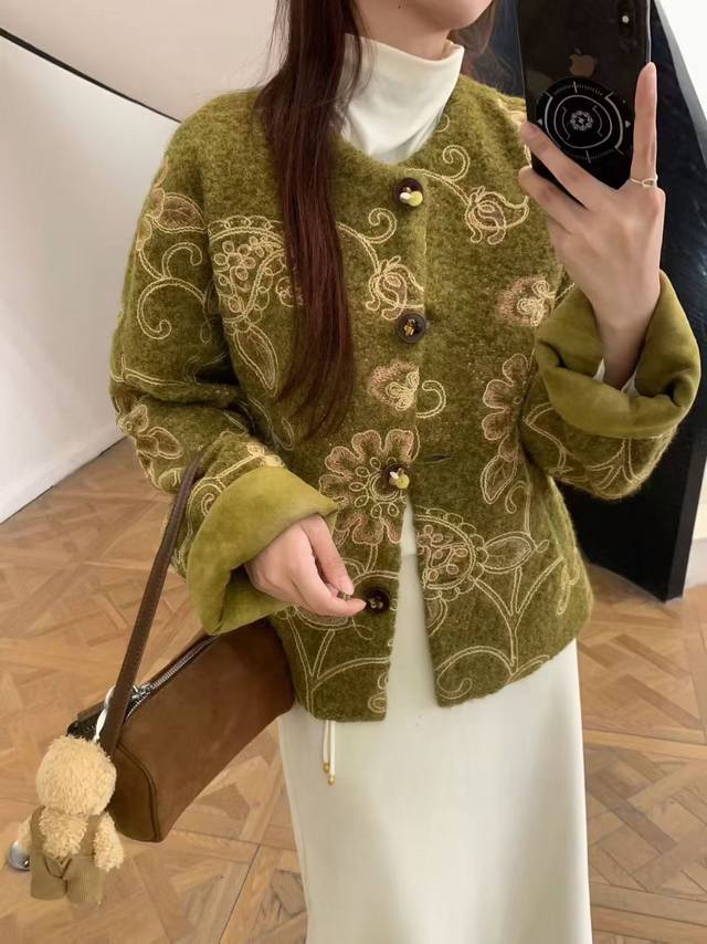 Autumn/Winter New 90% White Duck Down Custom Wool Coat DDD