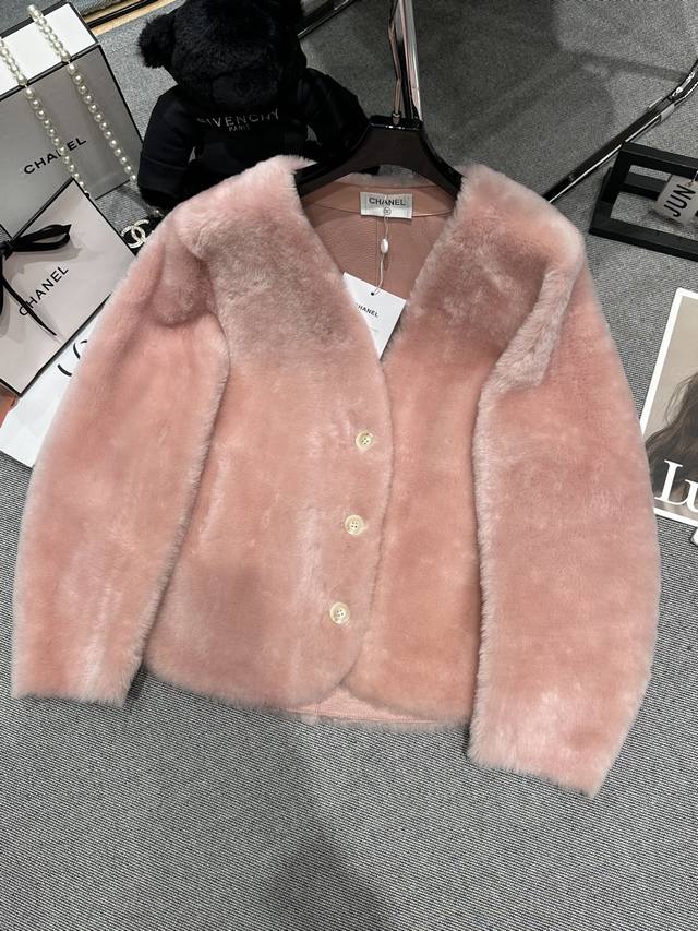 Chane* 2025 Autumn/Winter New Arrival: Long Shearling Coat from Spain, featuring