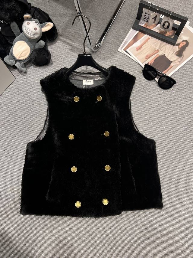 Celin* 2025 Autumn/Winter New Fur Vest, made of imported Merino fur, classic rou