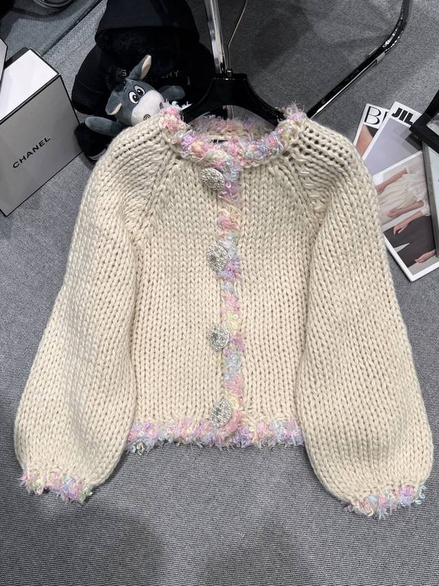 Chane* 2025 Fall/Winter Vintage Heavyweight Wool Cardigan, with contrasting lace