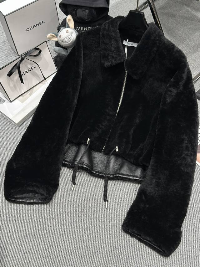 Loew* 2025 Autumn/Winter New Shearling Coat, classic small lapel, drawstring hem