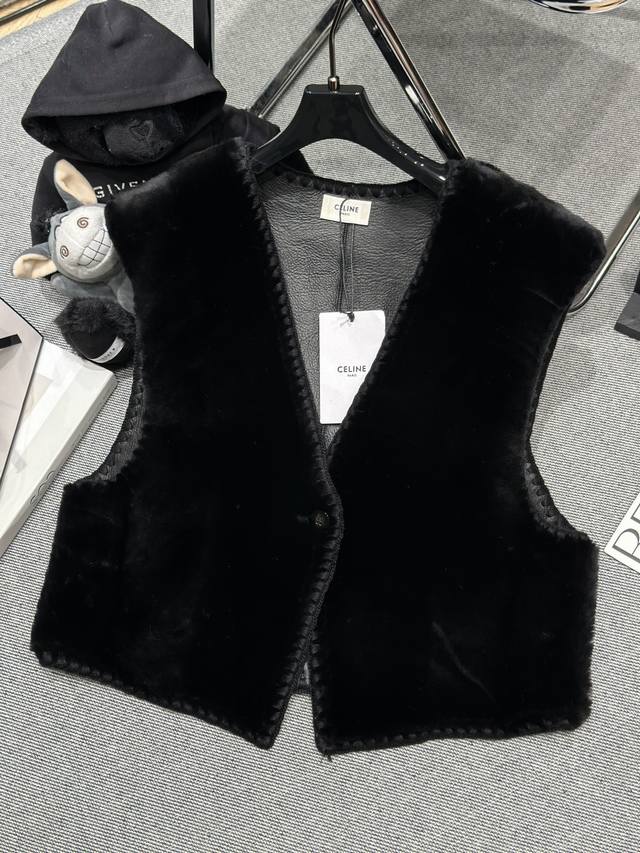 Celin* 2025 Autumn/Winter Merino Fur Vest, featuring dog-tooth embroidery along