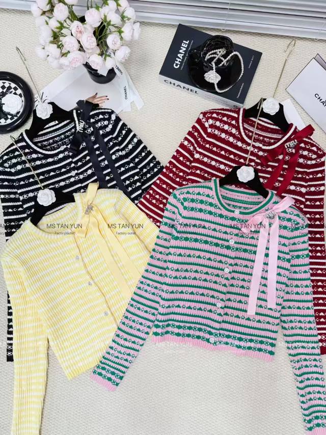 New V-neck striped bow long-sleeved cardigan sweater Black, pink, yellow, red Sm