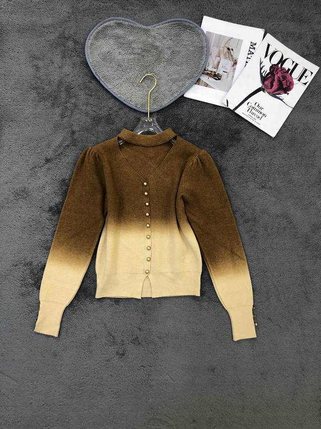 Stunning Gradient Color Halter Sweater Smlp DDD