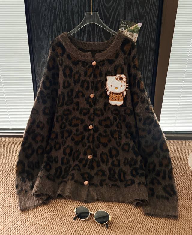 Product Name: Niche American Style Brown Leopard Print Kitty Knit Cardigan Size