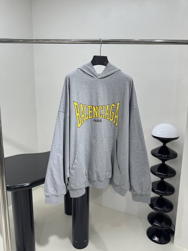 New Arrival Boxing Oversized Sweatshirt Retro Plain Knit Fabric Front Adorned wi