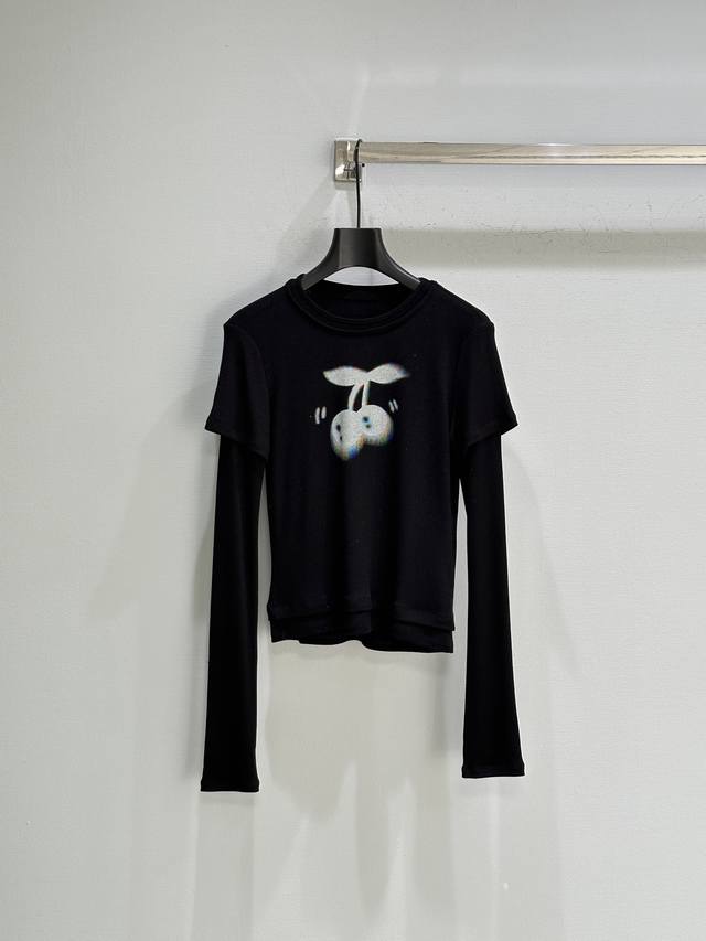 25Ss Autumn New Arrival! The classic dynamic cherry print injects a playful touc