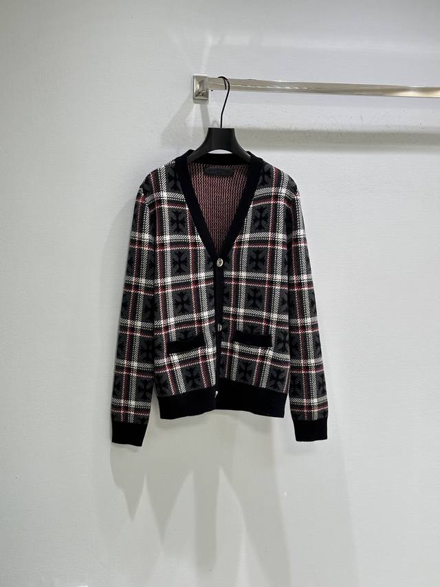 25Ss Autumn New Arrival! Cross-pattern knit cardigan with a black, white, and re