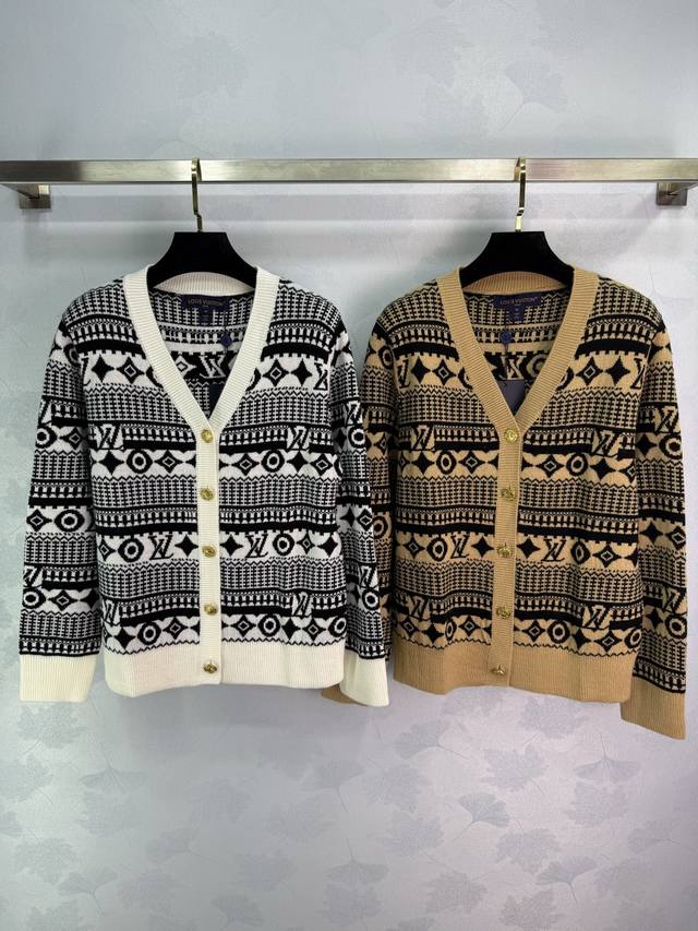 Lou*25 Autumn/Winter New Monogram Knit Cardigan, Classic Monogram Pattern with G