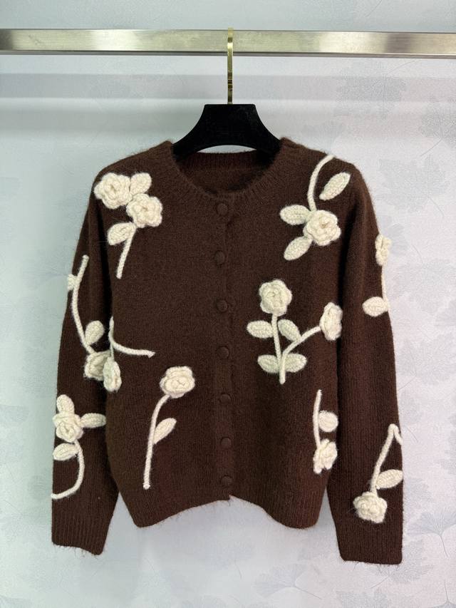 Niche*25 Autumn/Winter New Wool Cardigan, featuring heavy-duty 3D crochet detai