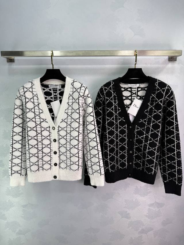 Dio*25 Early Autumn New Arrival Diamond Pattern Knit Cardigan, V-neck Design, So