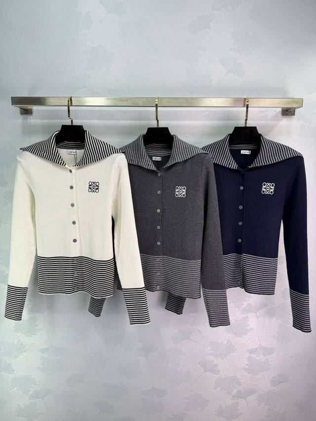 Loe* 2025 Early Autumn New Striped Color-Blocked High-Neck Long-Sleeve Cardigan!