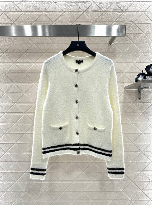 Chane* 2025 New Arrival Soft and Cozy Round Neck Knit Cardigan 25Coco Ski Series