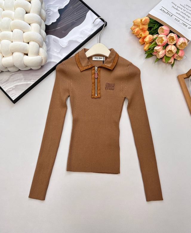 Miumiu 2025 New Letter Leather Label Patchwork Collar Knit Top, made with custom